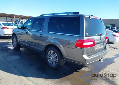 2011 Lincoln Navigator L from USA, damaged, VIN 5LMJJ3J59BEJ08595